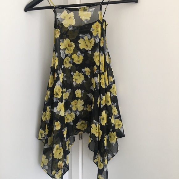 Brand new ZARA flower tank - Size S - Picture 2 of 3